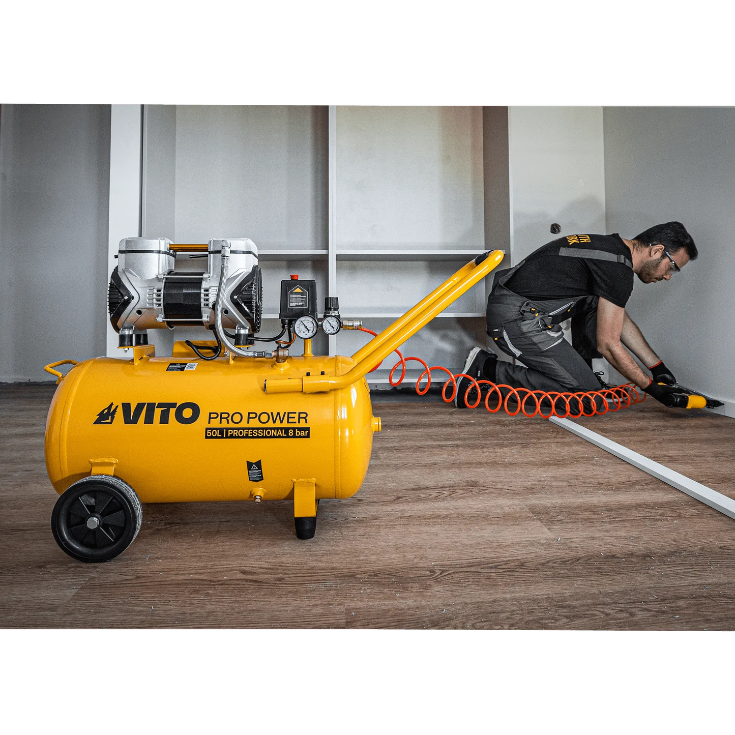 COMPRESOR SILENCIOSO SIN ACEITE 24L 8 BAR 2.0CV